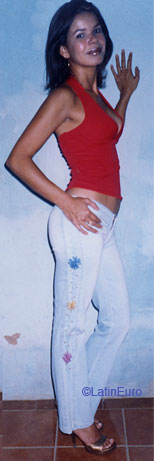 Date this attractive Brazil girl Ledelena from IPATINGA B7796