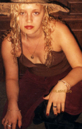 Date this stunning Brazil girl Evania from VALADARES B7820