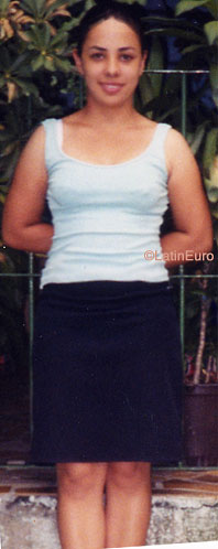 Date this lovely Brazil girl Suelen from SAO PAULO B7841