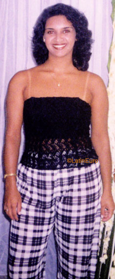 Date this nice looking Brazil girl Maria from NATAL B7855