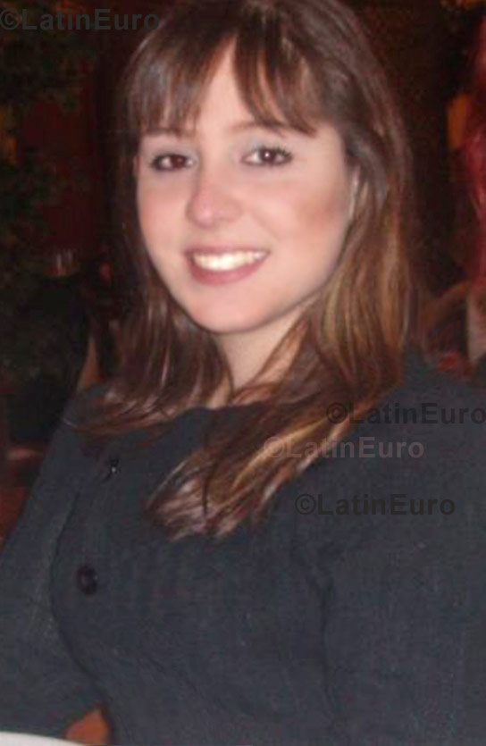 Date this fun Brazil girl Carolina from Sao Paulo B786