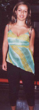 Date this beautiful Brazil girl Dalyne from BRASILIA B8011