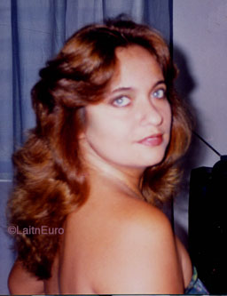 Date this hot Brazil girl Silvia from MACEIO B8042