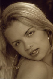 Date this fun Brazil girl Caroline from PARA DE MINAS B8086