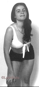 Date this charming Brazil girl Aline from SAO PAULO B8118