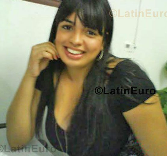 Date this beautiful Brazil girl Bruna from Sorocaba B832