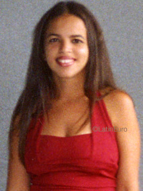 Date this attractive Brazil girl Monica from ITAPEVI B8453