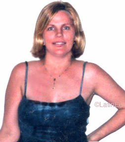 Date this foxy Brazil girl Adriana from  B8627