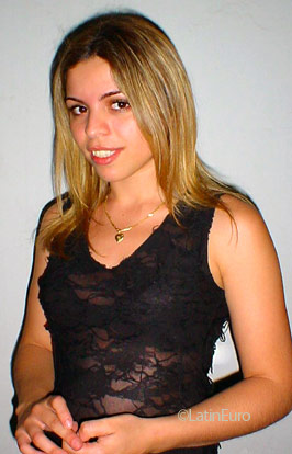 Date this pretty Brazil girl Adriana from CAMPINAS B8787