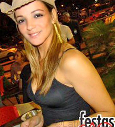 Date this fun Brazil girl Gleice from Planatina B939