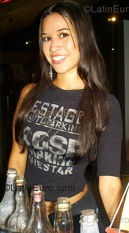 Date this cute Brazil girl Daniele from Belem B968