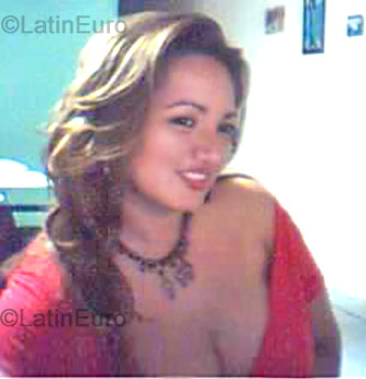 Date this fun Colombia girl Fabiola from Floridablanca C7979