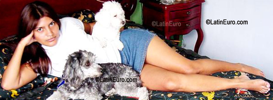 Date this stunning Colombia girl Nnicolle from Manizales C8071