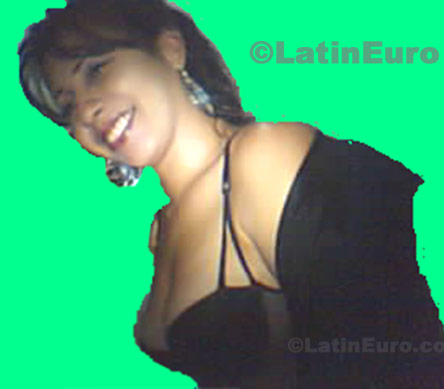 Date this attractive Colombia girl Sandra from Medellin C8334