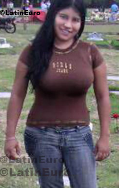 Date this young Colombia girl Yuli from Cali C8506