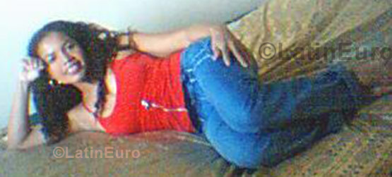 Date this nice looking Colombia girl Elizabeth from Cartagena C8713