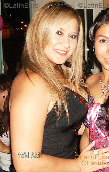 Date this funny Colombia girl Marinela from Pereira C8918