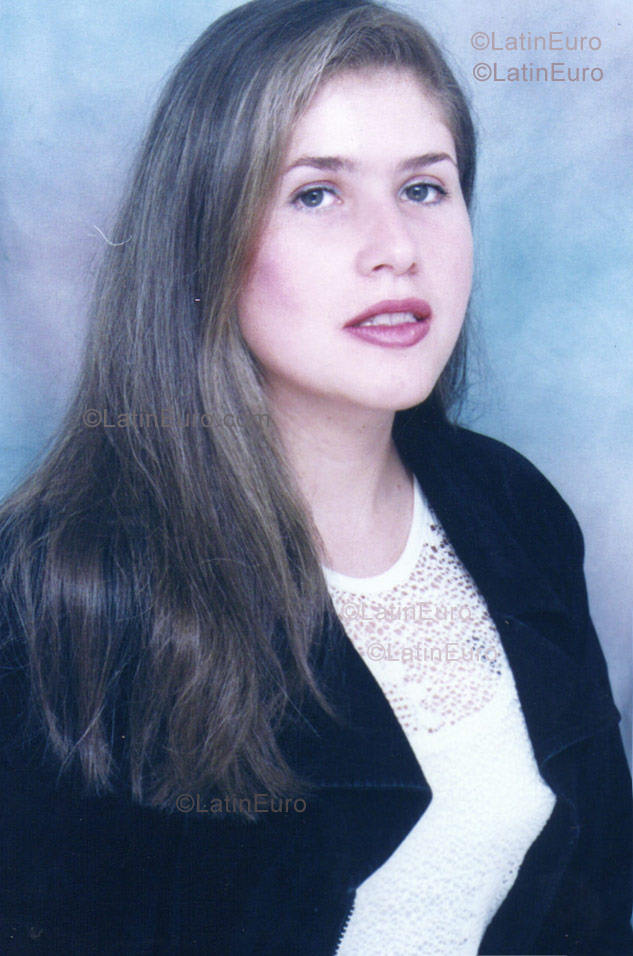 Date this passionate Colombia girl Mary from Manizales C8930