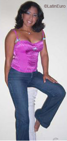 Date this hard body Colombia girl Patricia from Barranquilla C9051