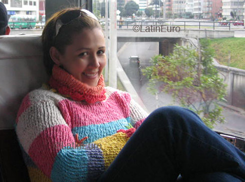Date this delightful Colombia girl Sandra from Bogota C9093