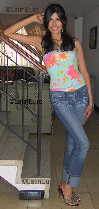 Date this passionate Colombia girl Alejandra from Cali C9118