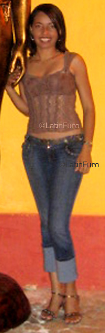 Date this beautiful Colombia girl Liliana from  C9230