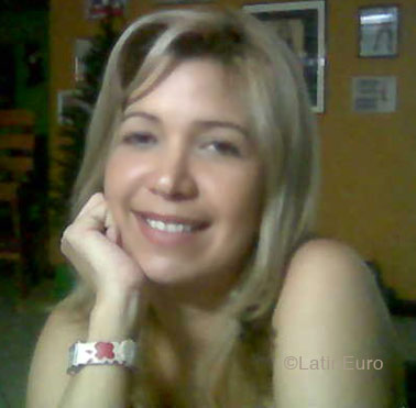 Date this sensual Colombia girl Beatriz from Barranquilla C9354