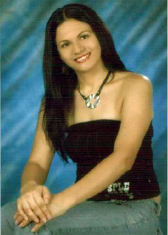 Date this charming Colombia girl Sandra from Cali C9373
