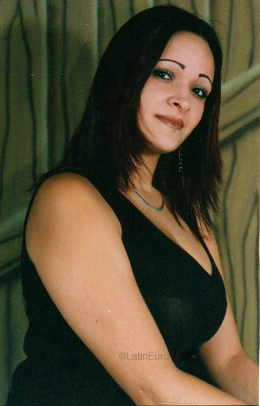 Date this cute Colombia girl Rocio from Bogota C9438