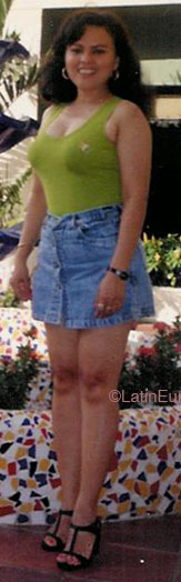 Date this young Colombia girl Gladys from Cartagena C9462