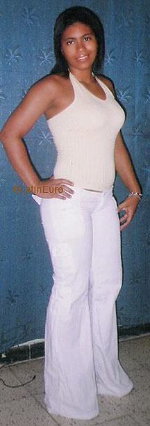 Date this beautiful Colombia girl Olina from  C9509