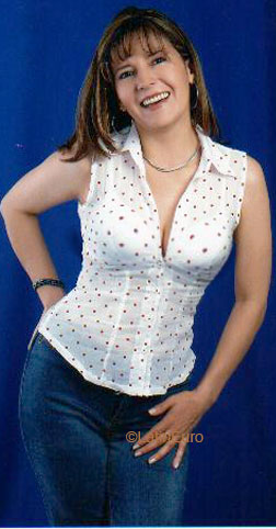 Date this athletic Colombia girl Isabel from Bogota C9661