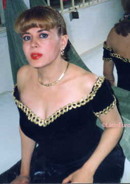 Date this attractive Colombia girl Gladys from Bogota C9722