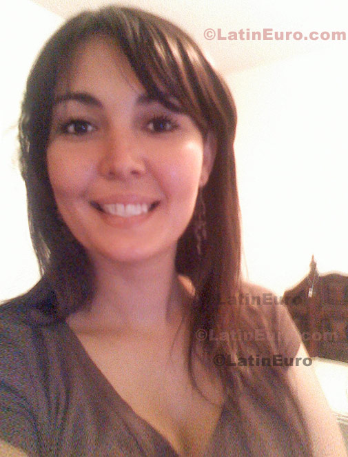 Date this cute Mexico girl Sandra from Guadalajara N-1005