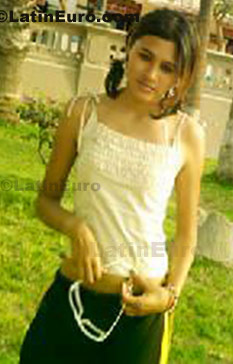 Date this cute Peru girl Claudia from Lima N-1016