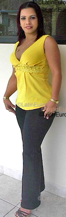 Date this tall Panama girl Ericka from  N-224