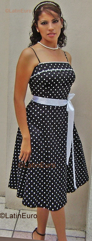 Date this passionate Any Country girl Yolanda from  N-317