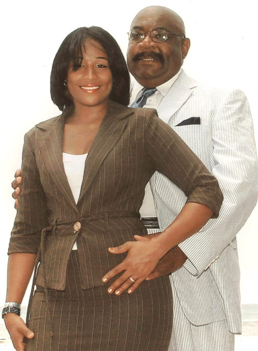 Date this exotic Any Country girl Paul from  N-43