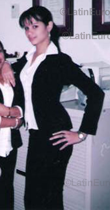 Date this gorgeous Honduras girl Julissa from  N-536