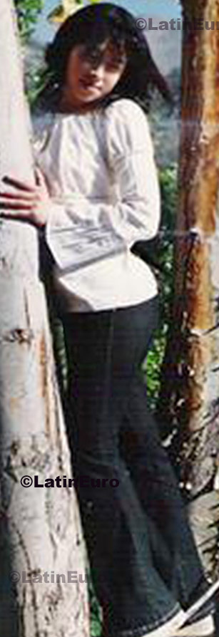 Date this delightful Peru girl Mirtha from Tarma N-882