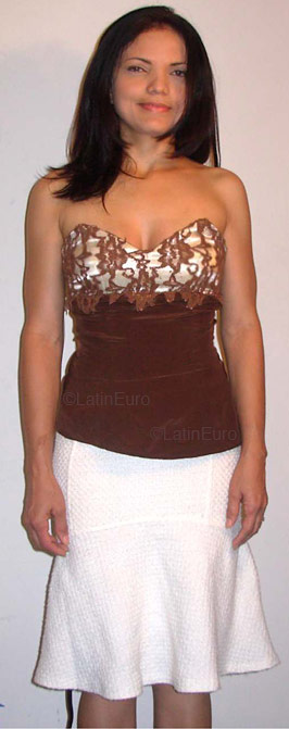 Date this lovely Venezuela girl Ana from  N1258