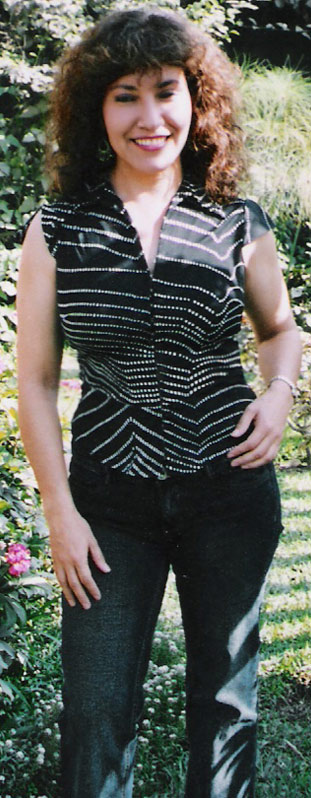 Date this delightful Peru girl Carmen from Ica N1473