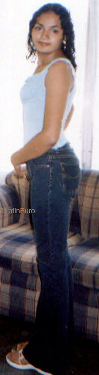 Date this pretty Honduras girl Carmen from El Progreso N1603