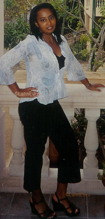 Date this hot Spain girl Berenice from  N2041