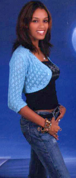 Date this voluptuous Colombia girl Jessica from Bogota N2122