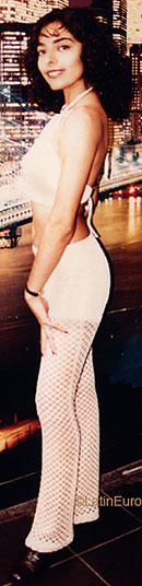 Date this exotic Honduras girl Delmy from La Ceiba N2450