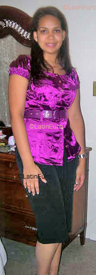 Date this charming Any Country girl Estivalys from  N255