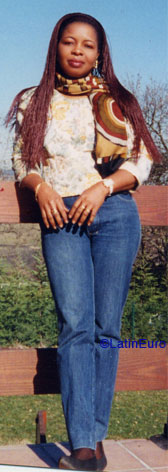 Date this delightful France girl Louise from  N2705