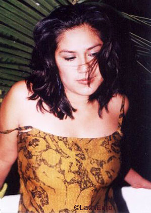 Date this delightful Honduras girl Mariela from Yoro N2757