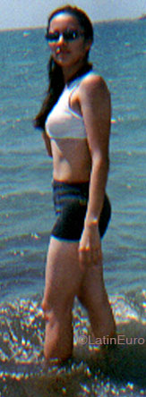 Date this funny Honduras girl Alma from Choloma N2847